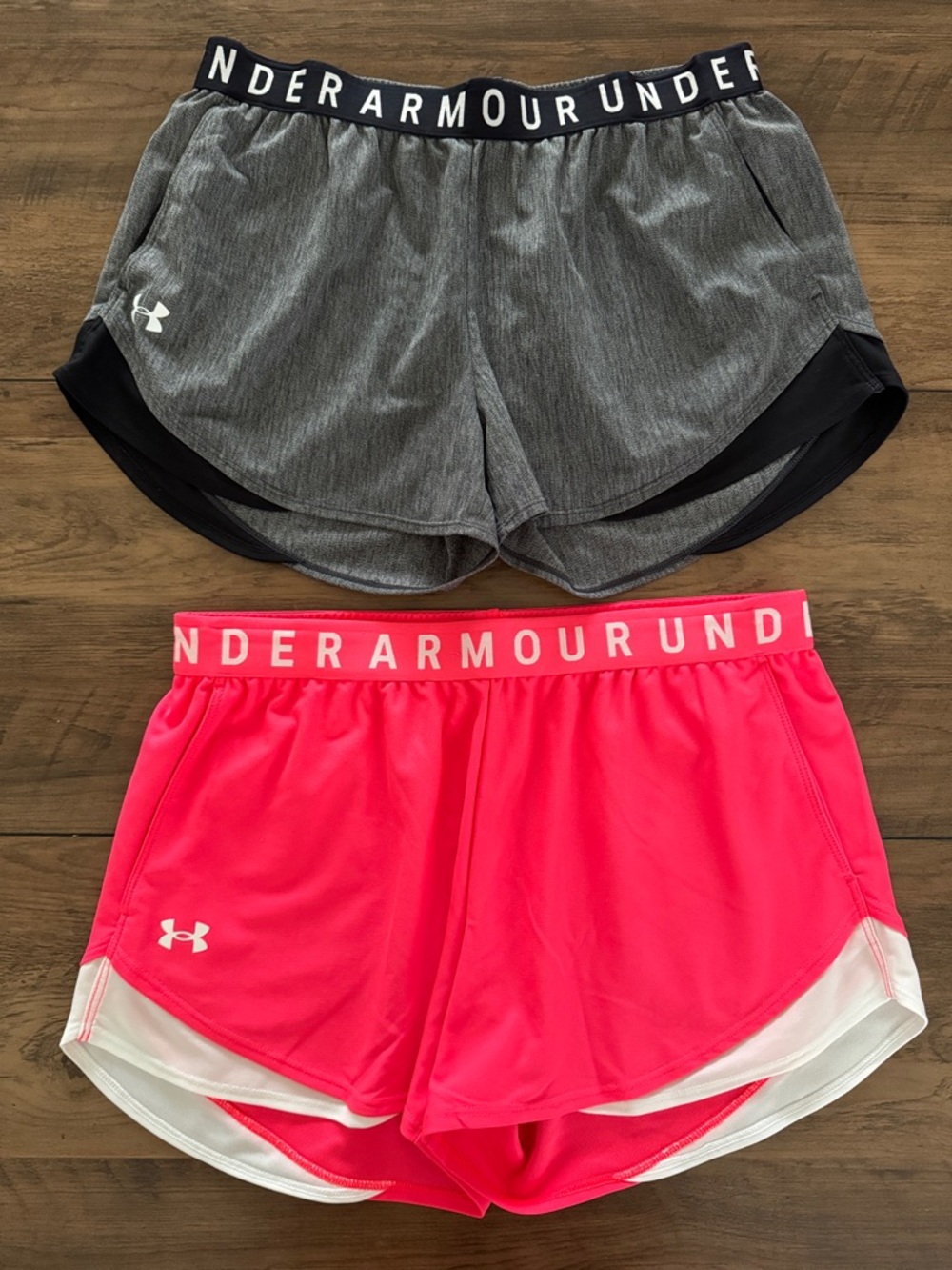 under armour play up 3” shorts | women size large